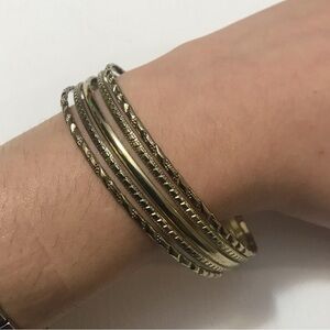 Gold Tone Delicate Thin Etched Bangle Bracelet Set of 5